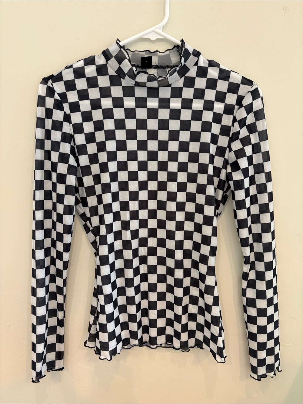 Black & White Checkerboard Long Sleeve Top